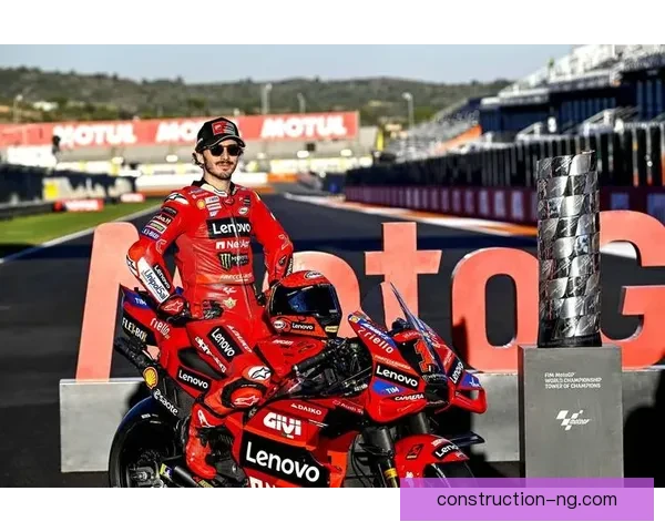 MotoGP赛季高潮即将来临 多位车手争夺年度总冠军荣耀