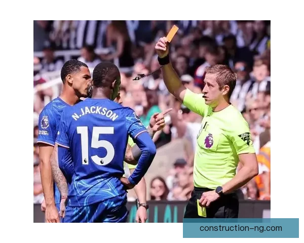 曼联欧冠生死战绝杀晋级引爆球迷热议再掀英超争冠悬念本赛季高潮迭起 曼联欧冠生死战绝杀晋级引爆球迷热议再掀英超争冠悬念本赛季高潮迭起