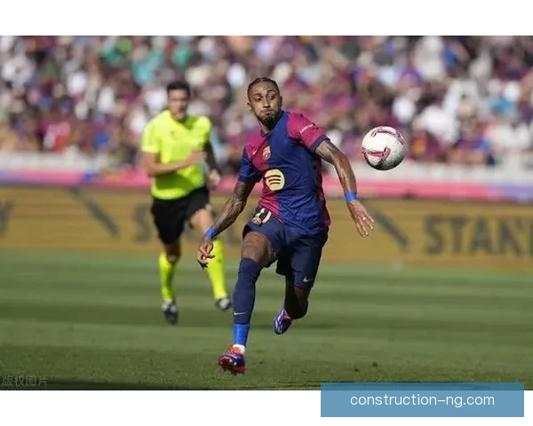 百年征途与青春风暴交织的巴拉多利德足球俱乐部新篇章荣耀与挑战