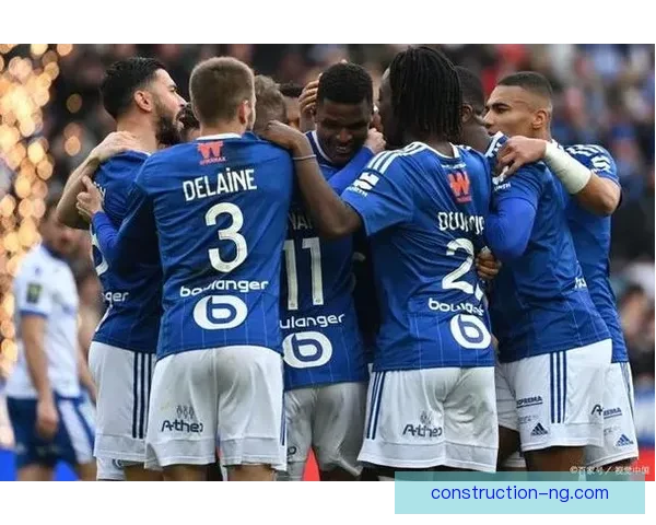 伯明翰俱乐部发布新赛季阵容调整计划，力求在英格兰冠军联赛中再创佳绩