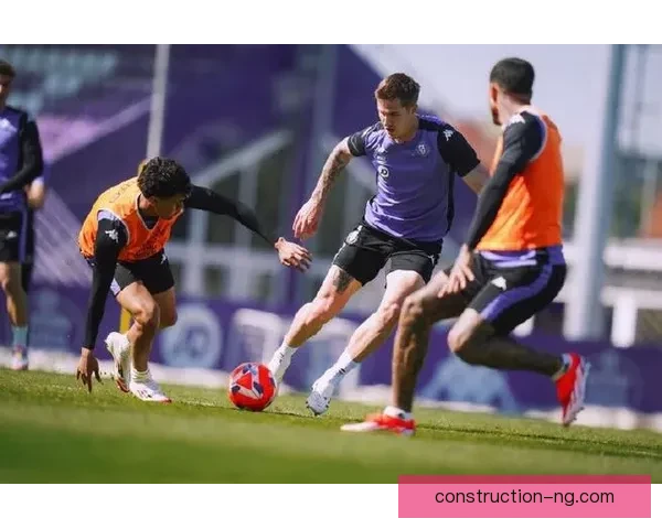 巴拉多利德俱乐部最新动态与未来赛季备战情况揭秘